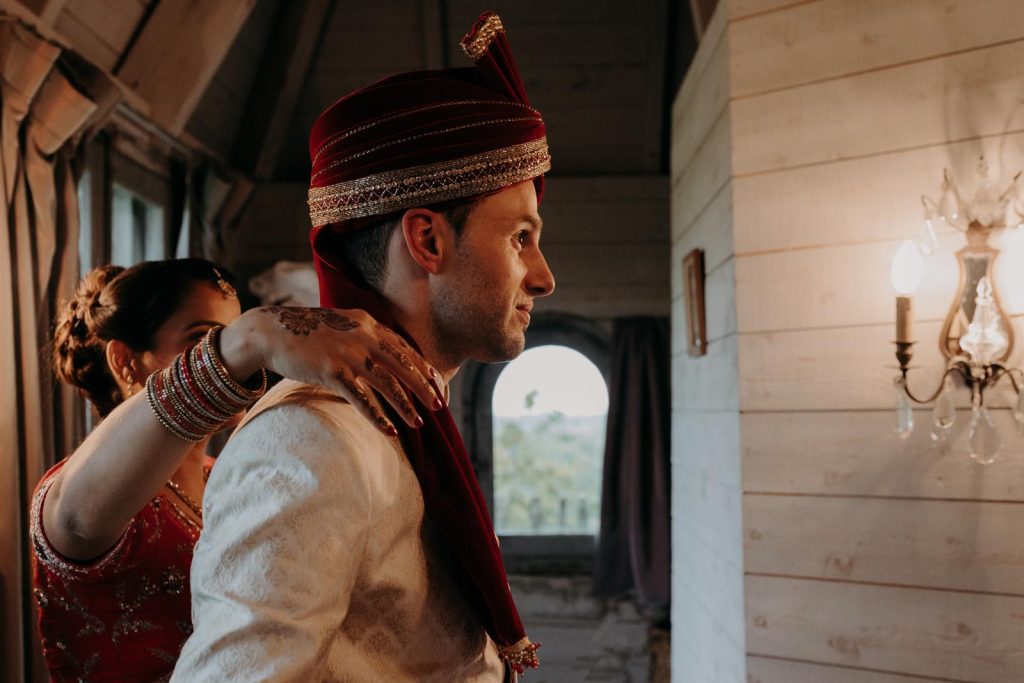 Mariage franco-indien au château de Labro dans l_Aveyron ©Diane Barbier Photographe (23)