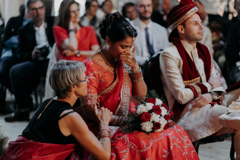 Mariage franco-indien au château de Labro dans l_Aveyron ©Diane Barbier Photographe (30)