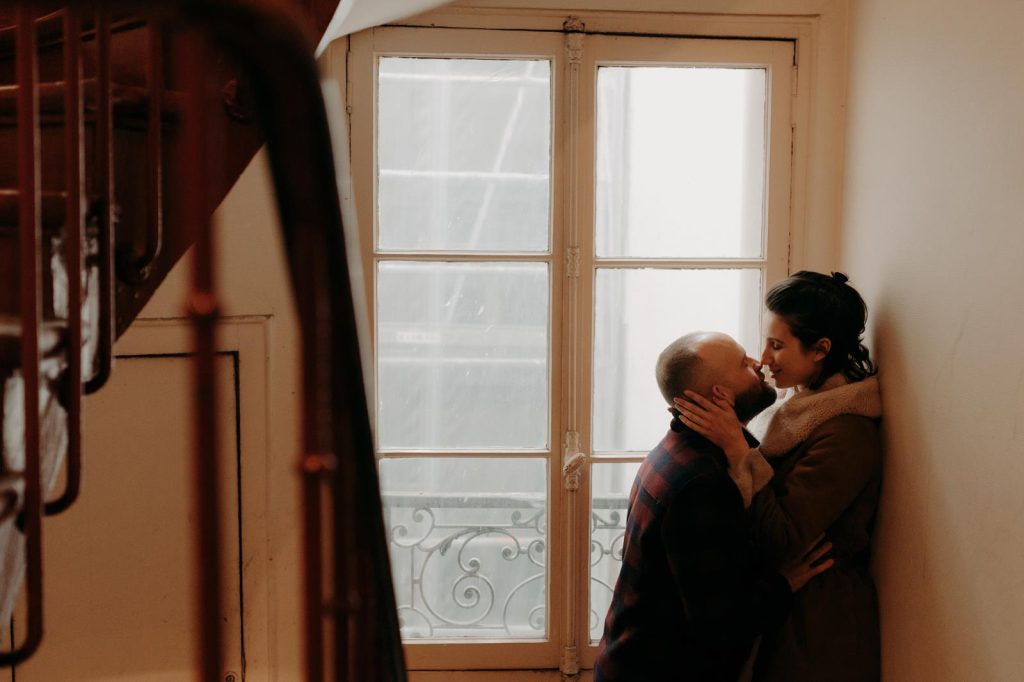 Séance couple à Paris-Maéva & Rémi ©Diane Barbier Photographe (25)