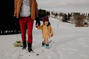 Reportage famille en Ariège dans la neige | Amandine Merlin Lénor & Monsieur P.