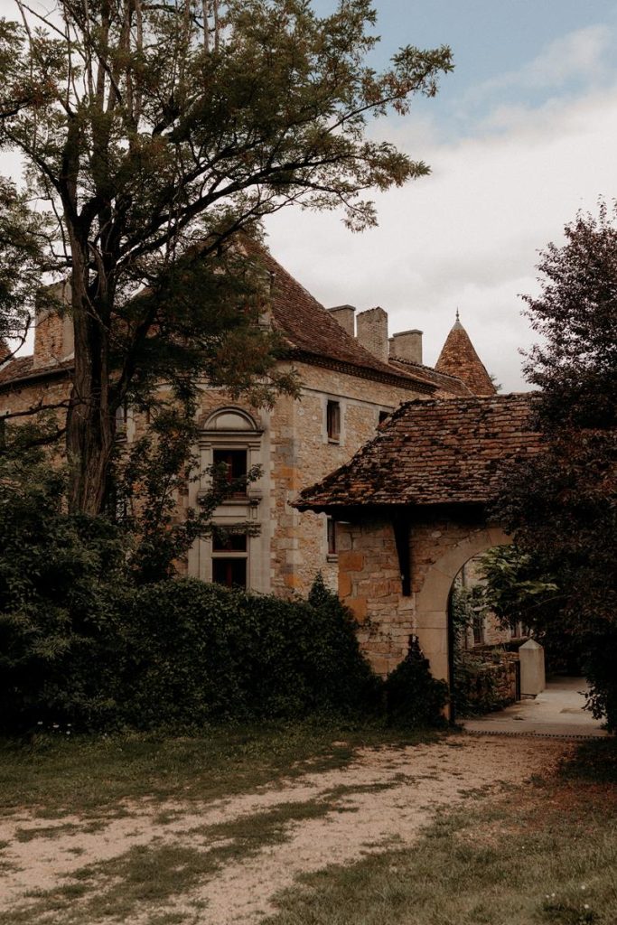 Mariage Au Château De Saint Dau à Figeac Dans Le Lot Manon & Yann Diane Barbier Photographe (2)