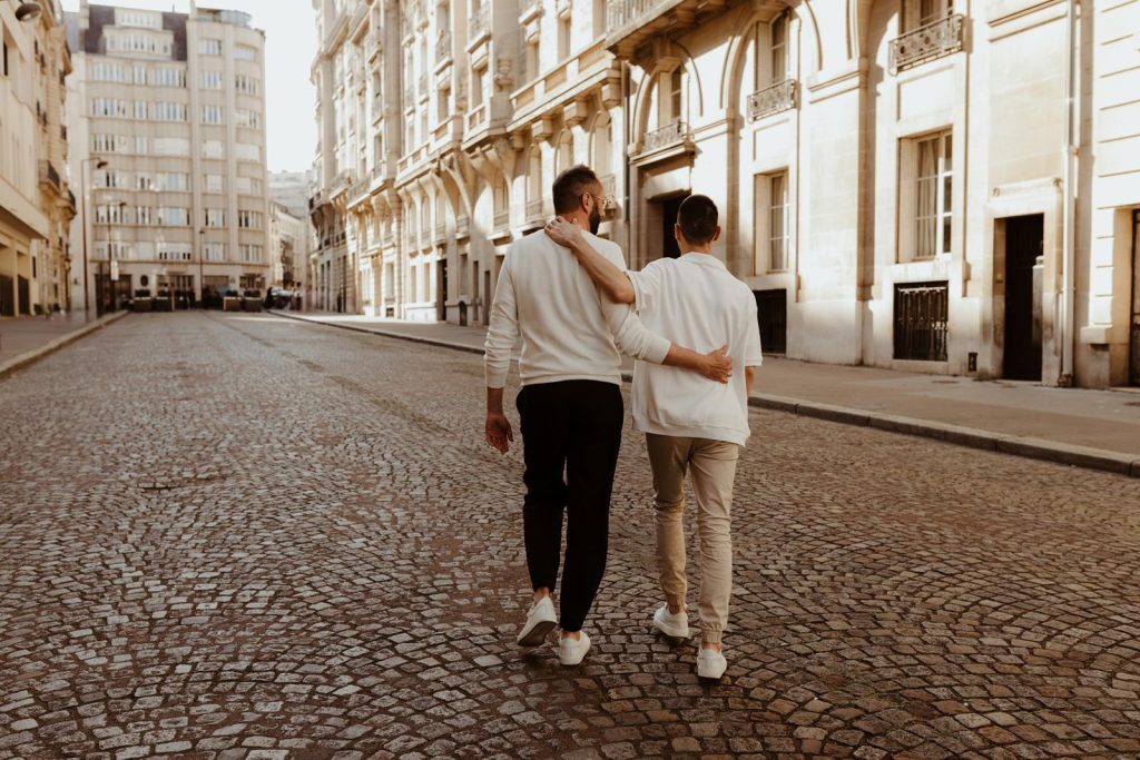 Séance Engagement à Paris Kévin & Seb Diane Barbier Photographe (1)