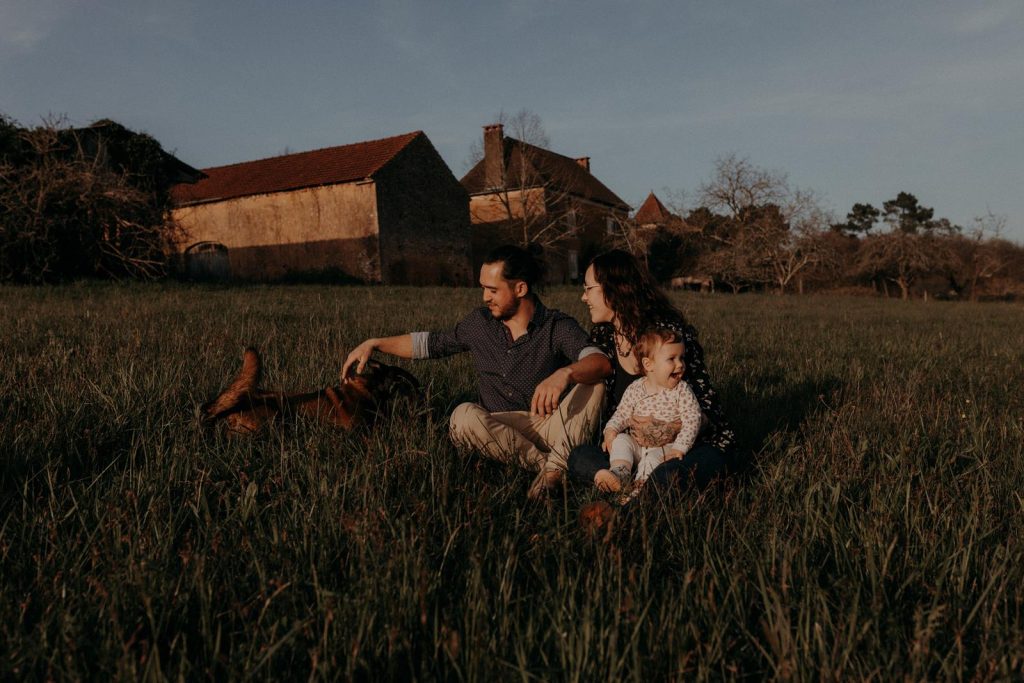 Séance Famille Dans Le Lot Luna Bastien & Elsa Diane Barbier Photographe (2)