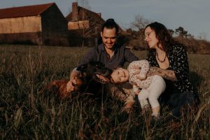 Séance photo famille dans le Lot | Luna Bastien & Elsa