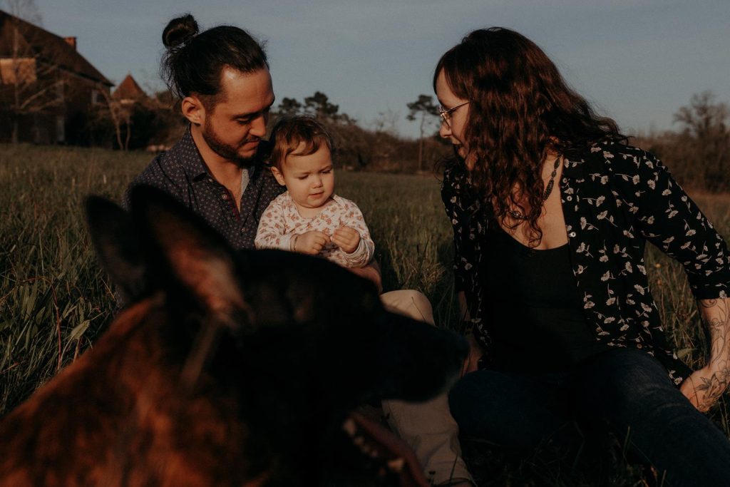 Séance Famille Dans Le Lot Luna Bastien & Elsa Diane Barbier Photographe (5)