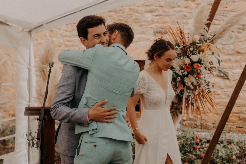 Mariage Génial Sous La Pluie Dans Le Lot Domaine De Cardou Diane Barbier Photographe (39)