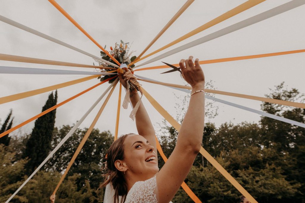 Mariage Génial Sous La Pluie Dans Le Lot Domaine De Cardou Diane Barbier Photographe (64)