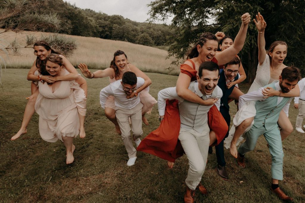 Mariage Génial Sous La Pluie Dans Le Lot Domaine De Cardou Diane Barbier Photographe (78)