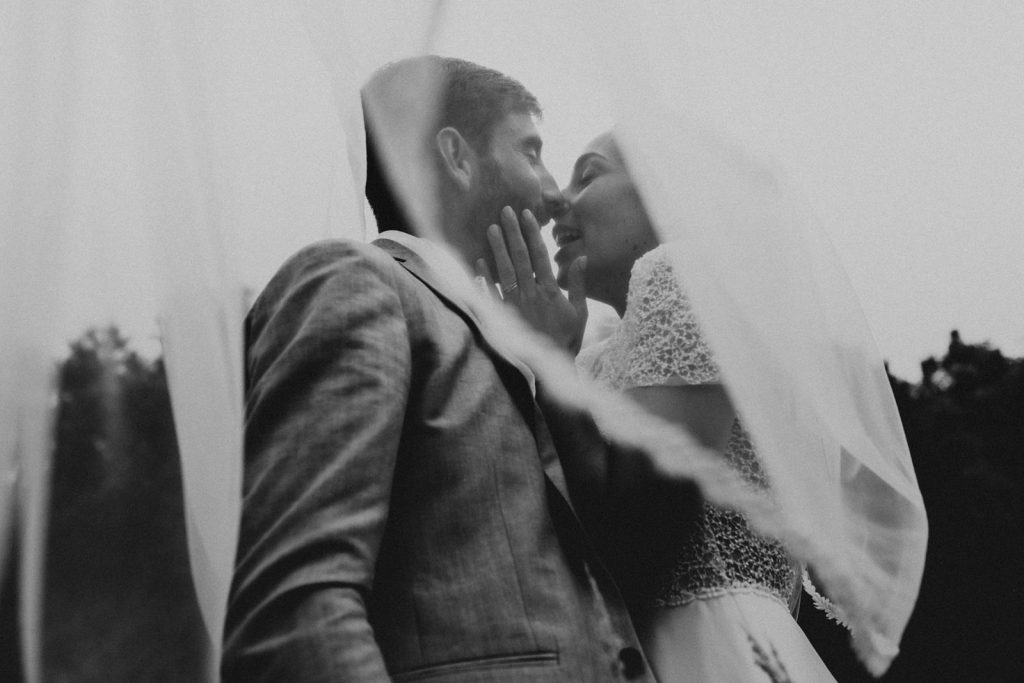 Mariage Génial Sous La Pluie Dans Le Lot Domaine De Cardou Diane Barbier Photographe (94)