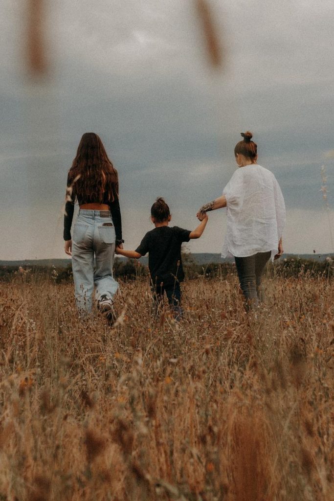 Séance Famille Dans Le Lot Louis Ana Aïtana Lou Diane Barbier Photographe (2)