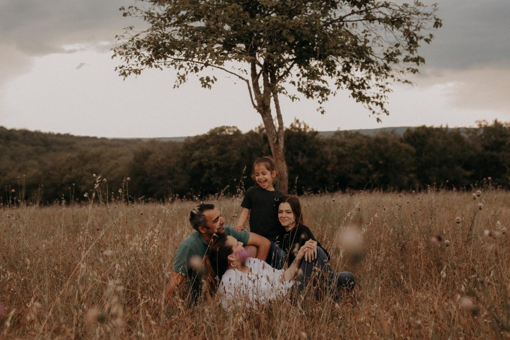 Séance Famille Dans Le Lot Louis Ana Aïtana Lou Diane Barbier Photographe (33)