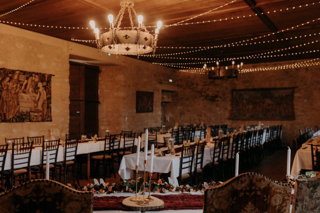 Mariage Déjanté Au Château De Roussillon Clarisse & Kévin Diane Barbier Photographe (103)