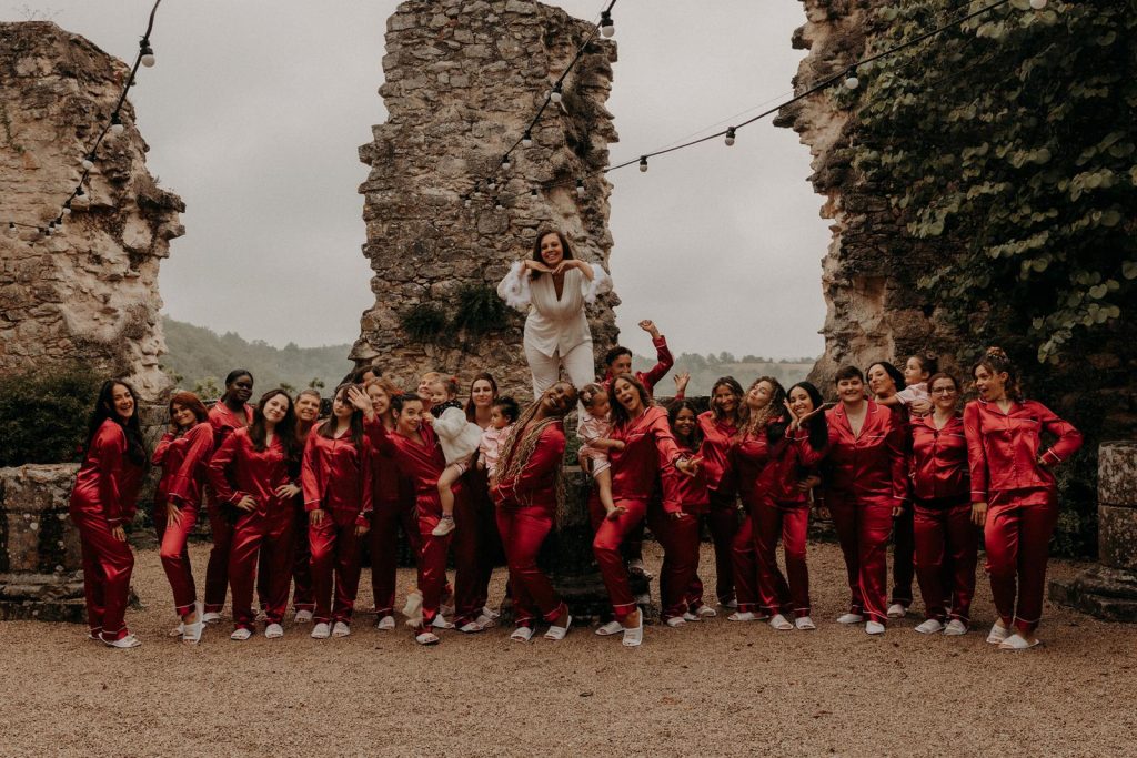 Mariage Déjanté Au Château De Roussillon Clarisse & Kévin Diane Barbier Photographe (109)