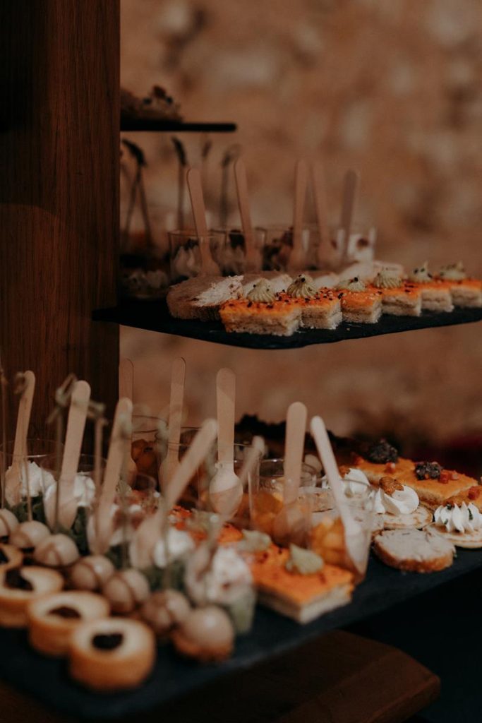 Mariage Déjanté Au Château De Roussillon Clarisse & Kévin Diane Barbier Photographe (11)