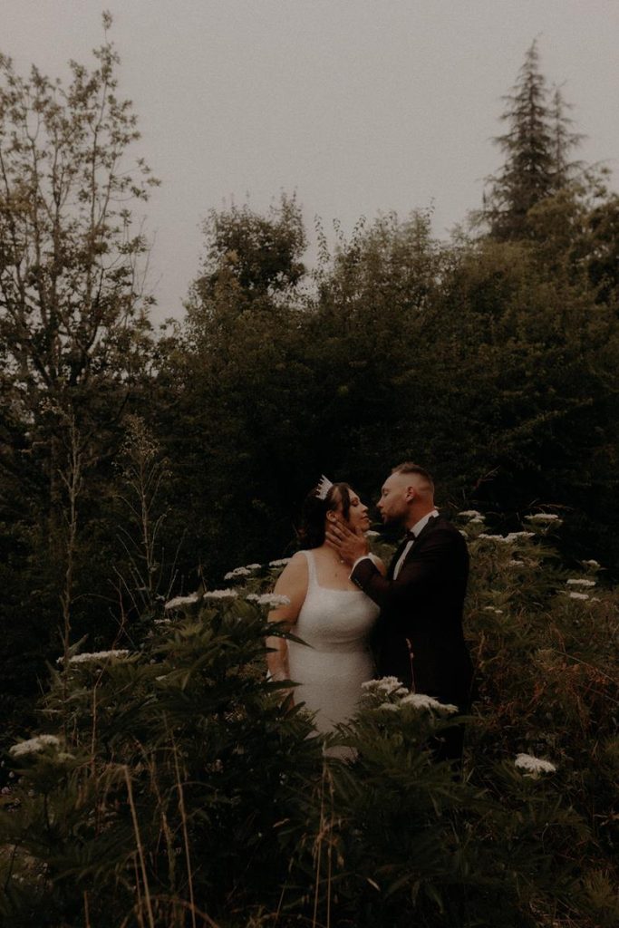 Mariage Déjanté Au Château De Roussillon Clarisse & Kévin Diane Barbier Photographe (50)