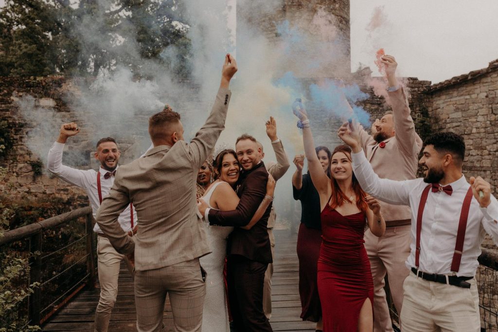 Mariage Déjanté Au Château De Roussillon Clarisse & Kévin Diane Barbier Photographe (57)