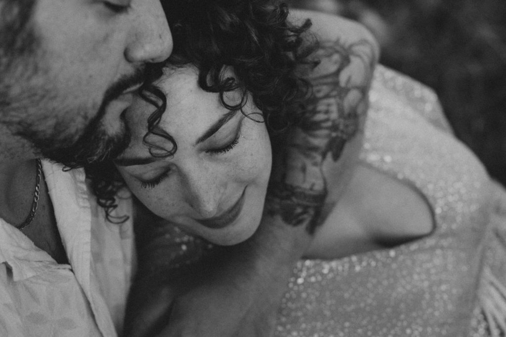Séance Couple Maternité Sur Les Causses De La Vallée Du Lot Savyrme & Simon Diane Barbier Photographe (22)
