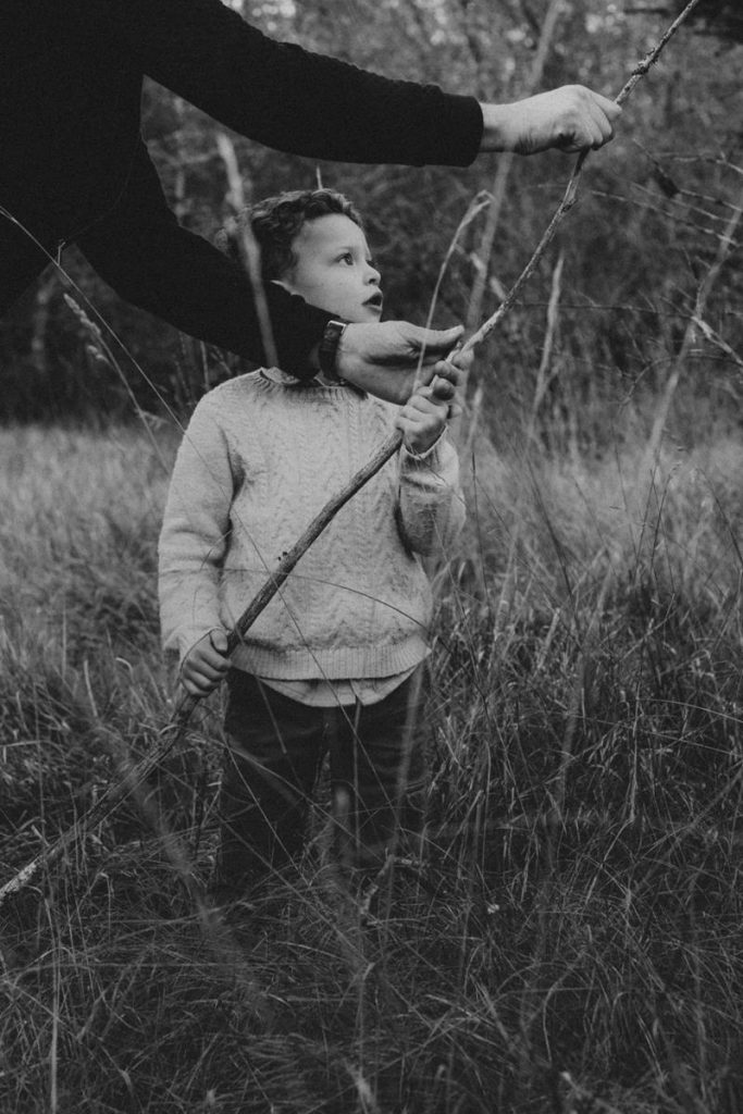 Séance Famille Dans La Forêt Du Lot Louis Sian & Julie Diane Barbier Photographe (18)
